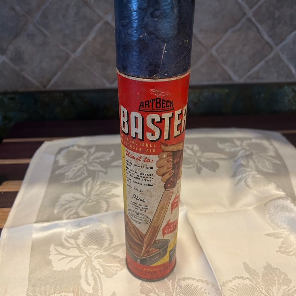 Artbeck Baster Red and Blue Can